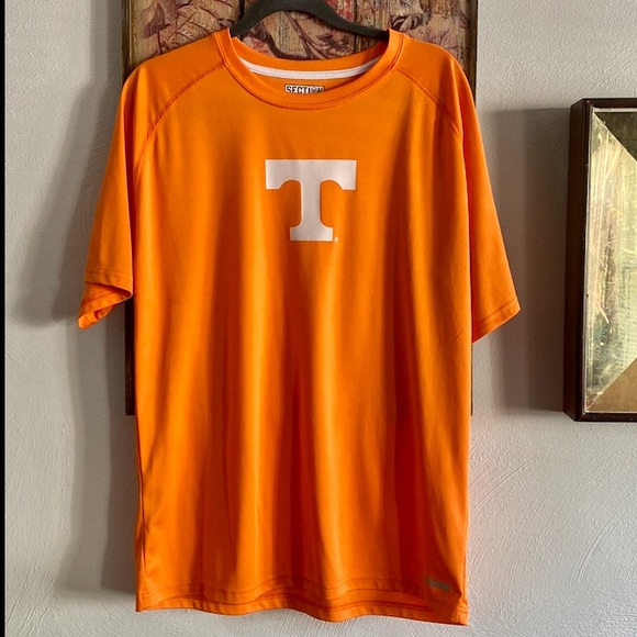 UNIVERSITY OF TENNESSEE VOLUNTEERS T LOGO LIGHTWEIGHT SHORT SLEEVE SHIRT MENS L - Picture 3 of 11